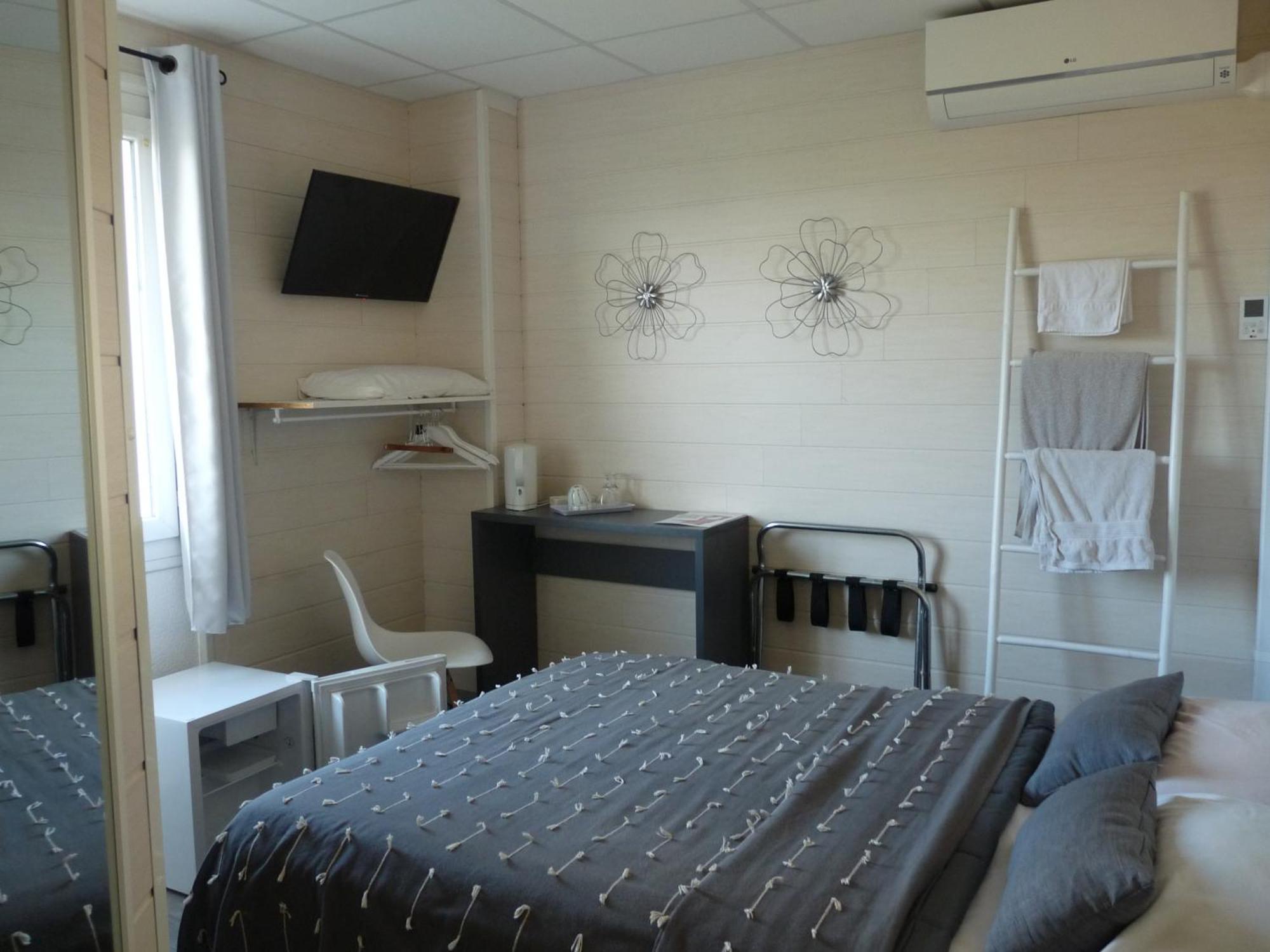 Les Chambres De La Gare Noyers-sur-Cher Dış mekan fotoğraf