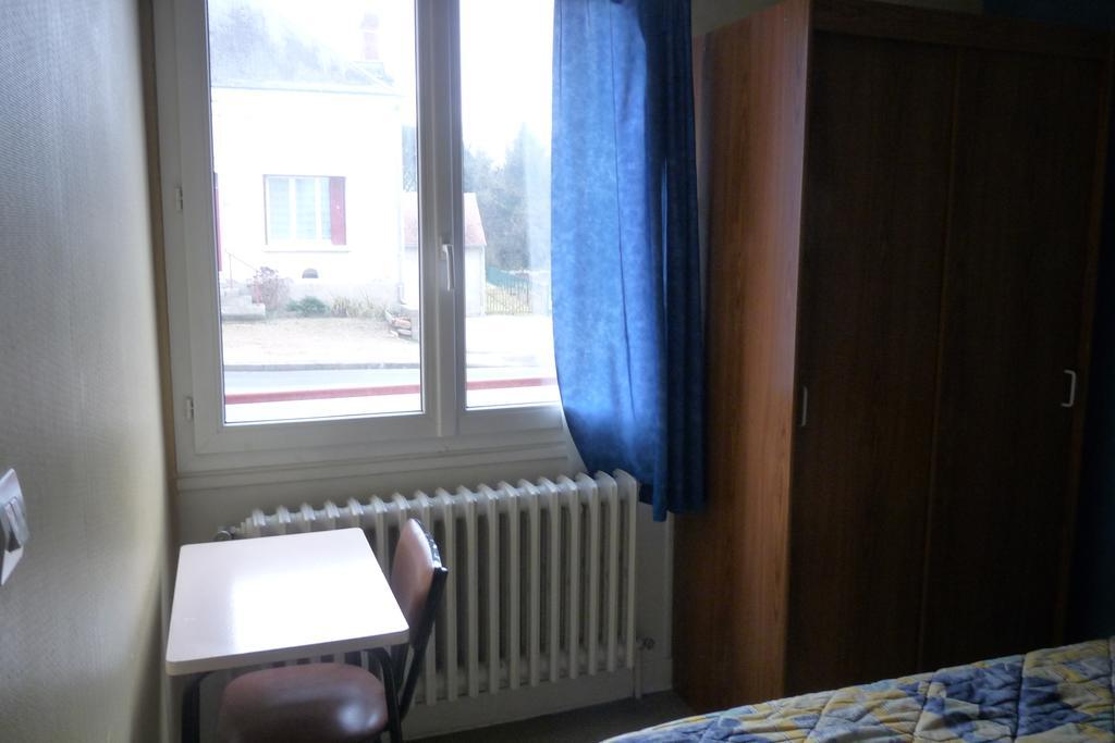 Les Chambres De La Gare Noyers-sur-Cher Oda fotoğraf